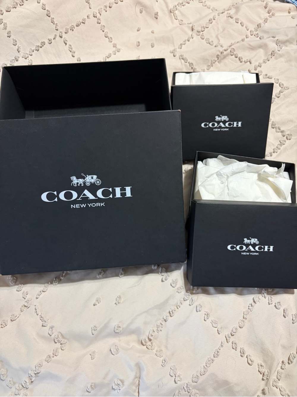 Coach Black and White Logo Gift Boxes - Men Accessories